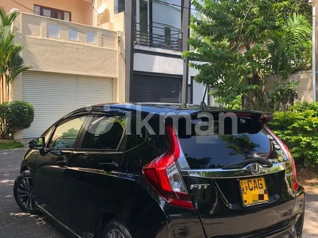 Honda Fit 2015 photo 2