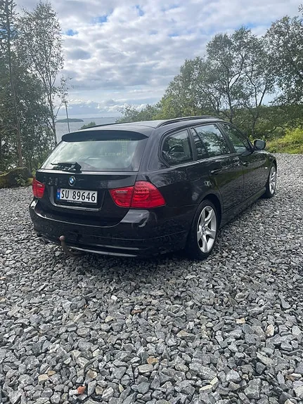 BMW 316D 2010 photo 4