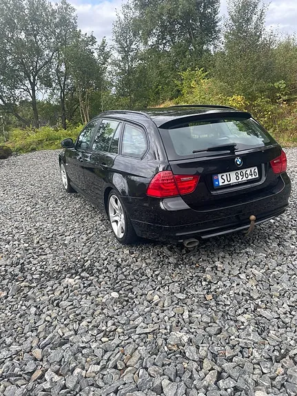 BMW 316D 2010 photo 3