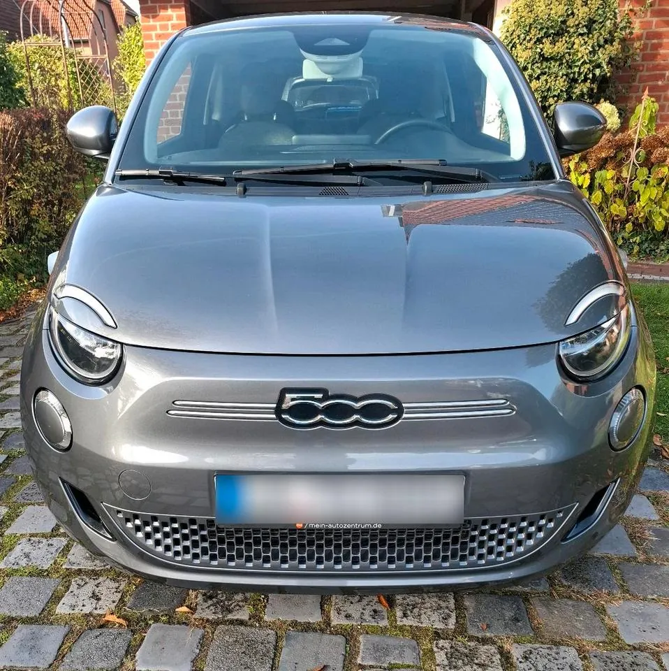Fiat 500E
