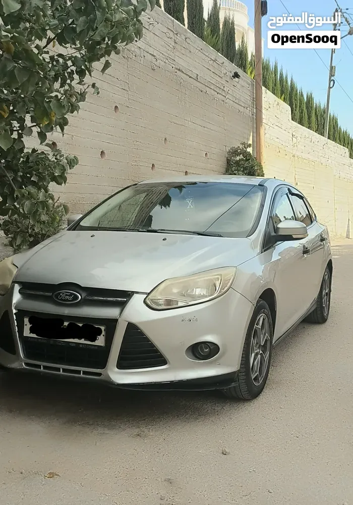 Ford C-Max 2013 photo 2