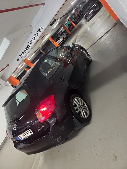 Toyota Auris 2008 photo 4
