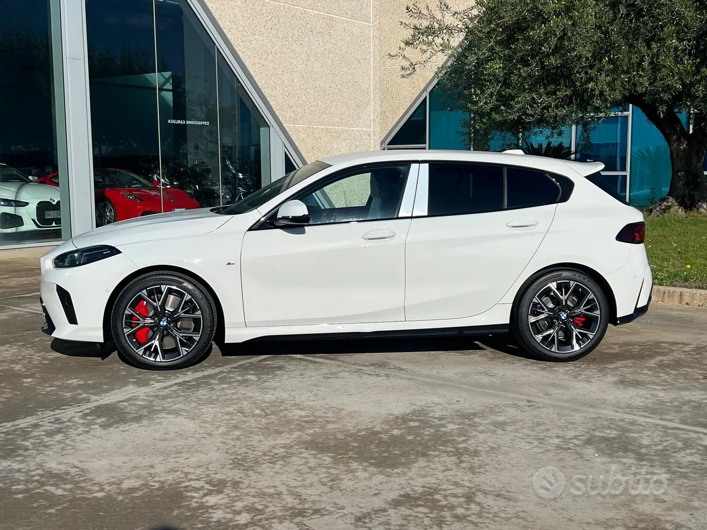 BMW 120D 2025 photo 2
