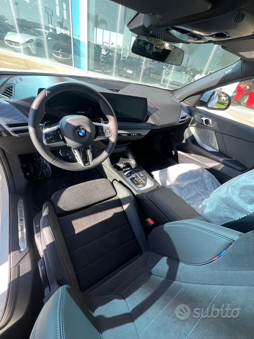 BMW 120D 2025 photo 5