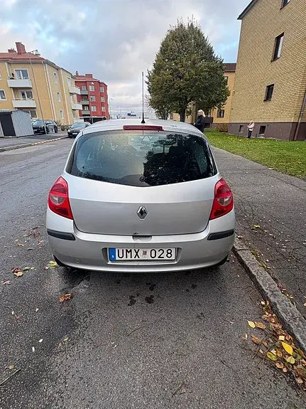 Renault Clio 2007 photo 3