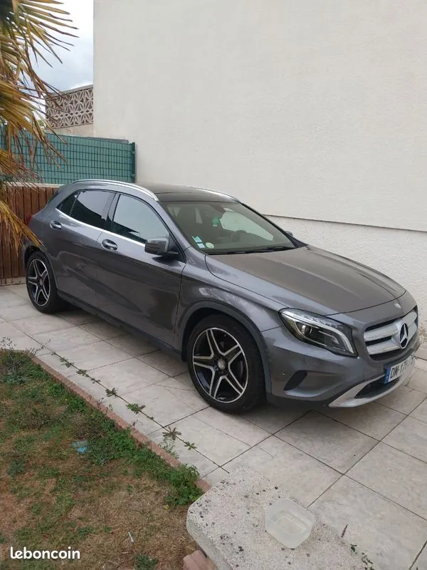Mercedes-Benz Gla 2015 photo 3