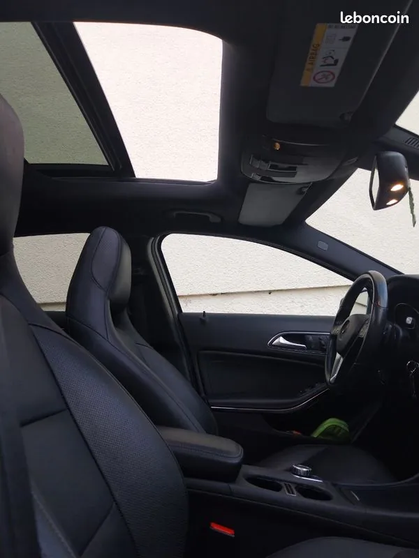 Mercedes-Benz Gla 2015 photo 2