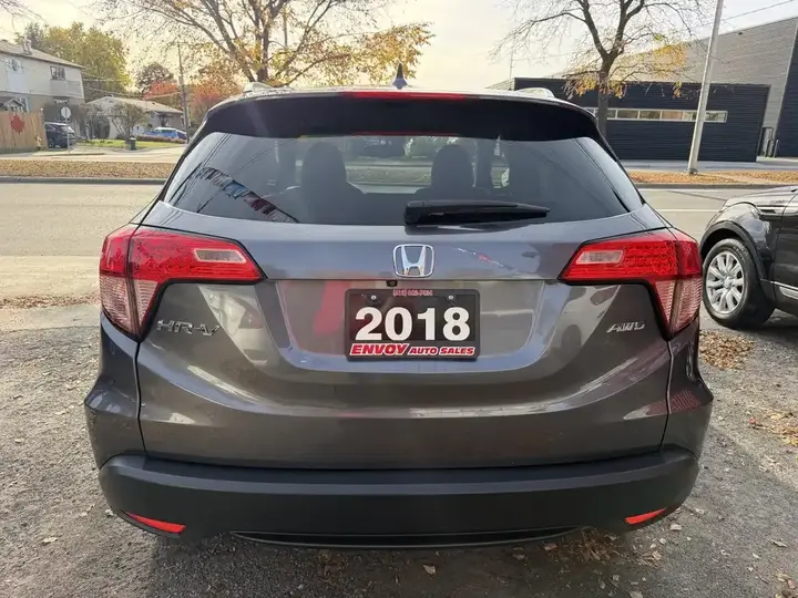 Honda Hr-V 2018 photo 5