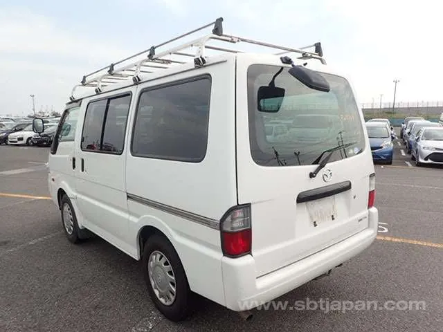 Mazda Bongo Van 2016 photo 3