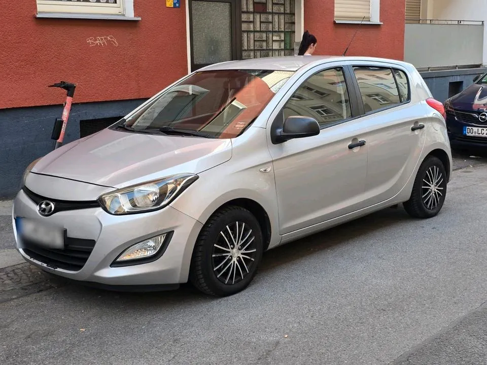 Hyundai I20