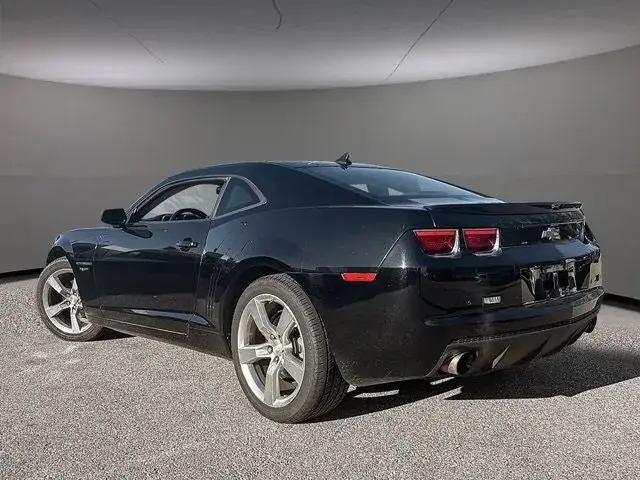 Chevrolet Camaro 2011 photo 5