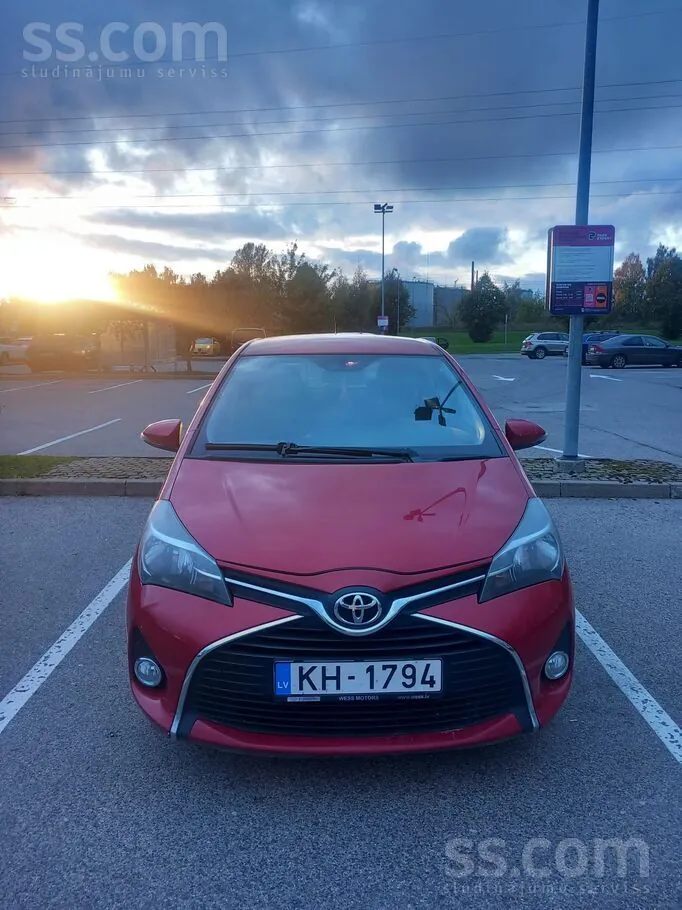 Toyota Yaris 2016 photo 3