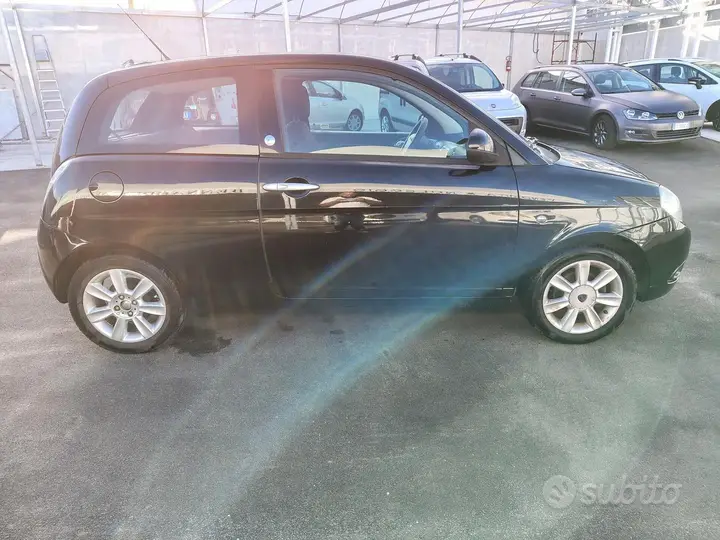 Lancia Ypsilon 2009 photo 4