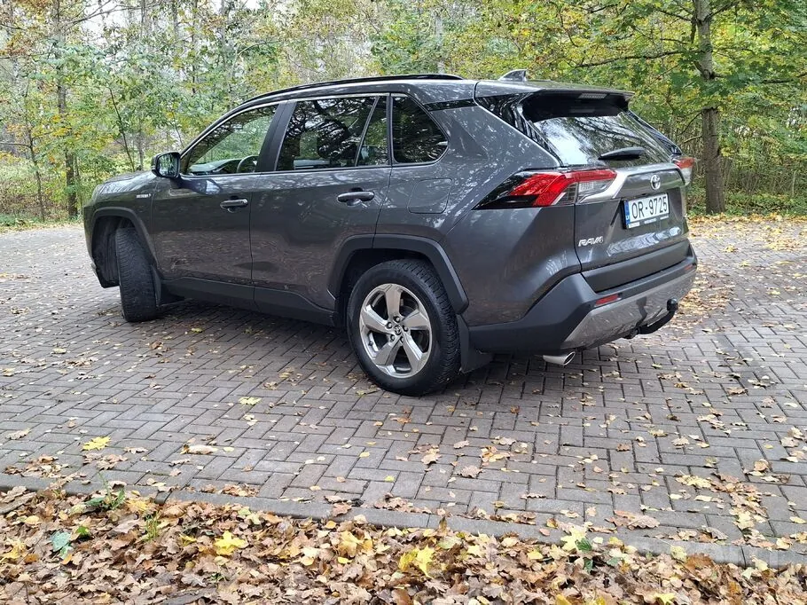 Toyota Rav4 2021 photo 3