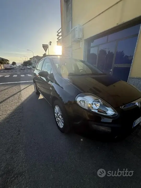 Fiat Punto Evo 2011 photo 4