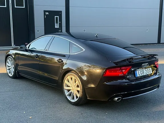 Audi A7 2011 photo 4
