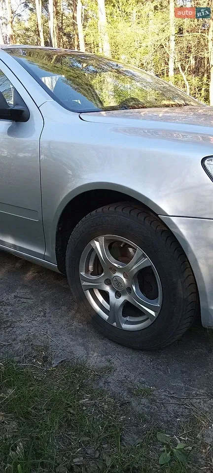 Skoda Octavia 2012 photo 5