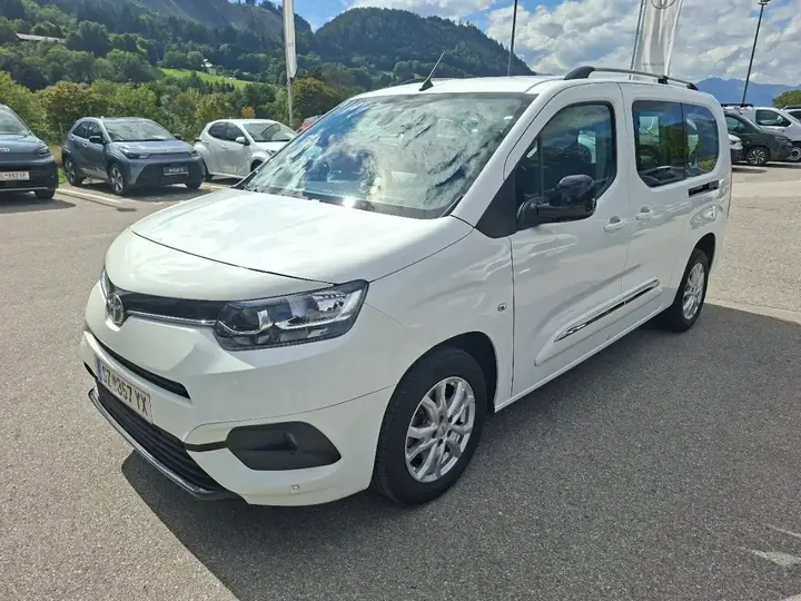 Toyota Proace 2022 photo 2