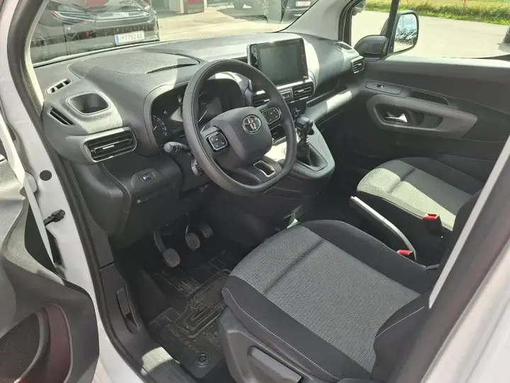 Toyota Proace 2022 photo 3