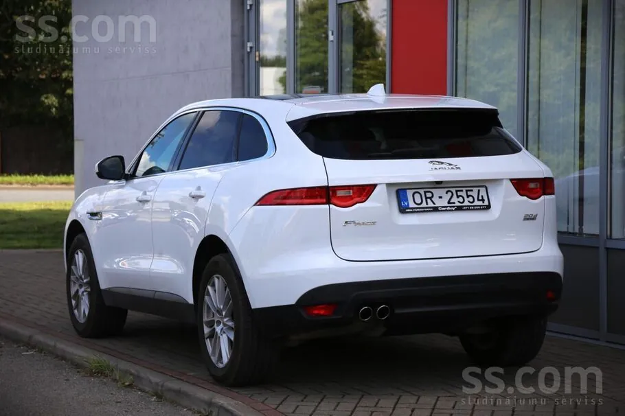 Jaguar F-Pace 2019 photo 5