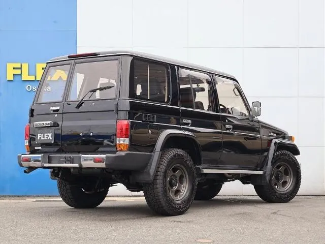 Toyota Land Cruiser 70 Zx 1998 photo 2