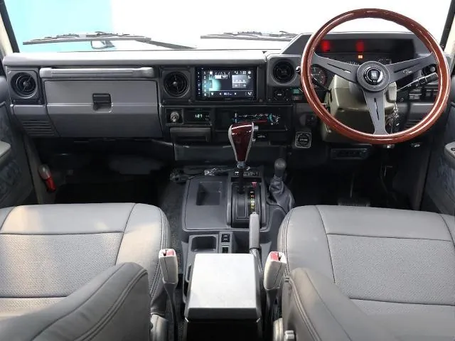 Toyota Land Cruiser 70 Zx 1998 photo 4