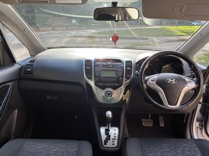 Hyundai Ix20 2013 photo 5