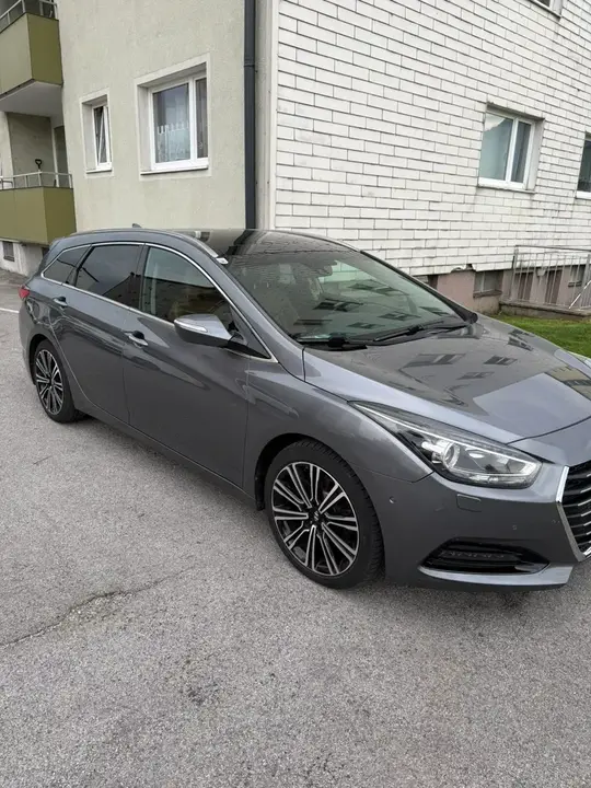 Hyundai I40