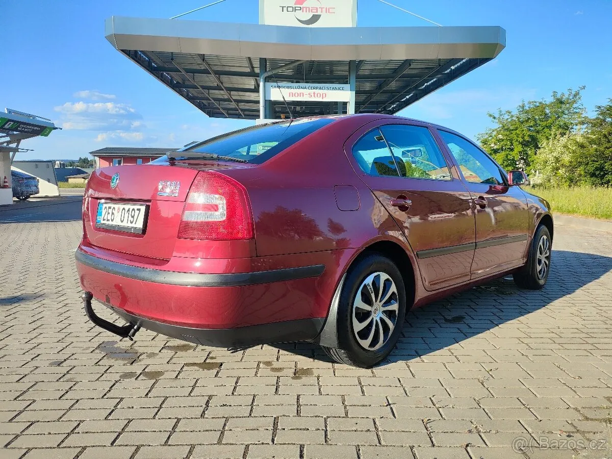 Skoda Octavia 2006 photo 4