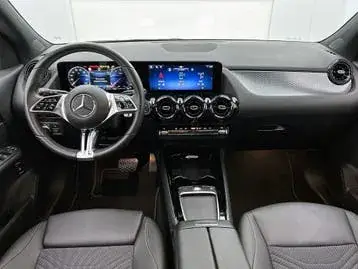 Mercedes-Benz Gla 2025 photo 3