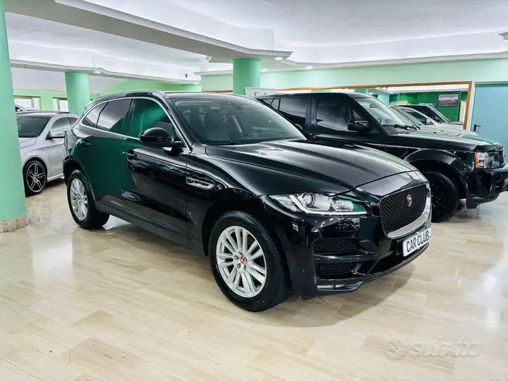 Jaguar F-Pace 2019 photo 3
