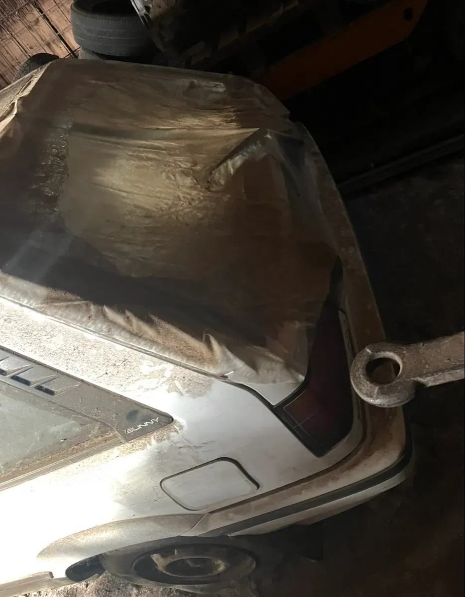 Nissan Sunny 1986 photo 3