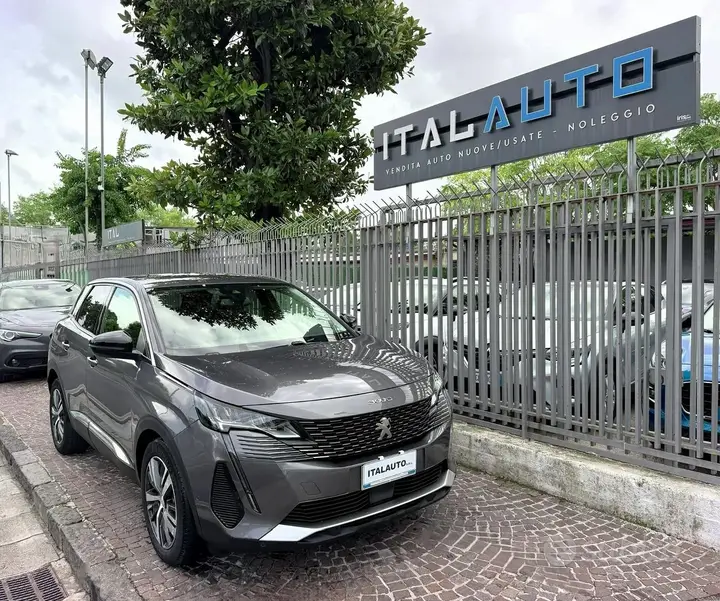 Peugeot 3008 2023 photo 2