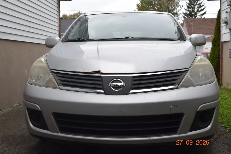 Nissan Versa 2009 photo 4
