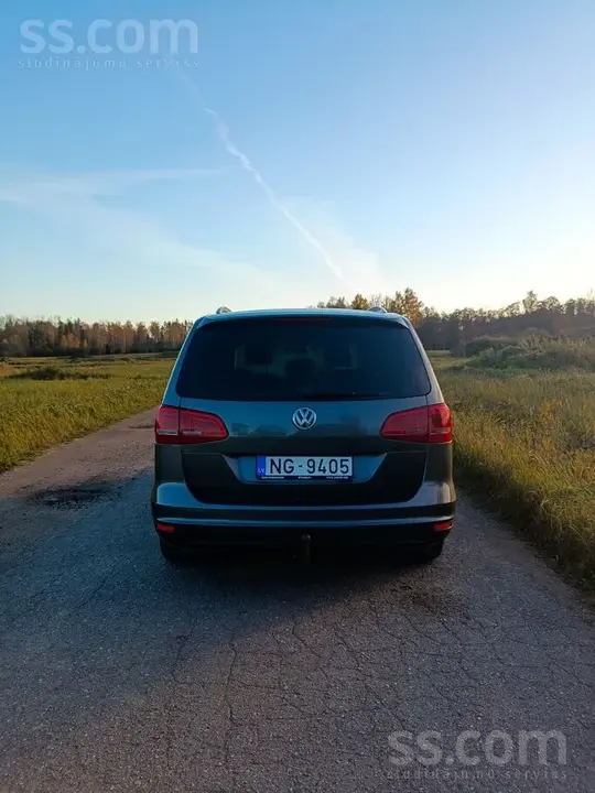 Volkswagen Sharan 2013 photo 4