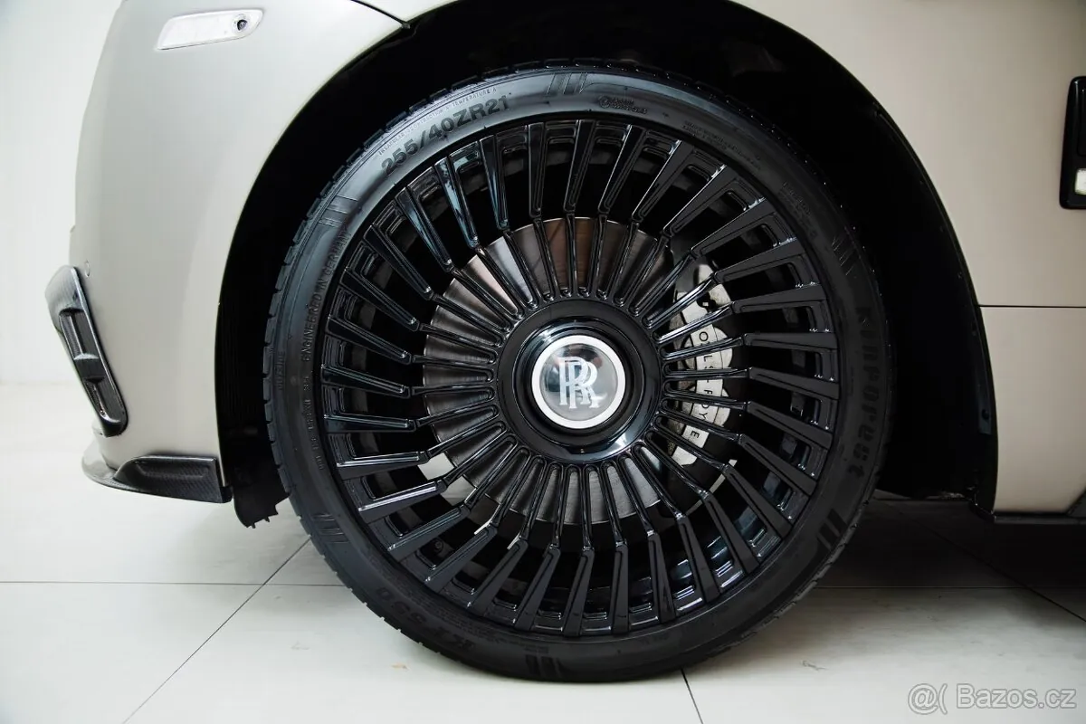 Rolls-Royce Wraith 2014 photo 5