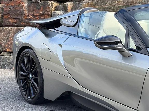 BMW I8 2019 photo 3
