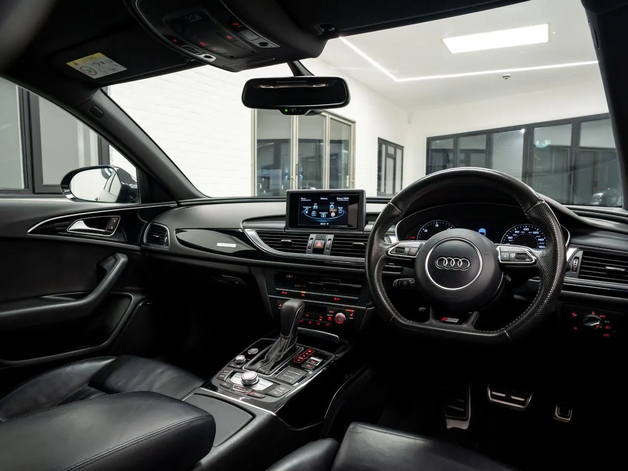 Audi A6 2017 photo 2