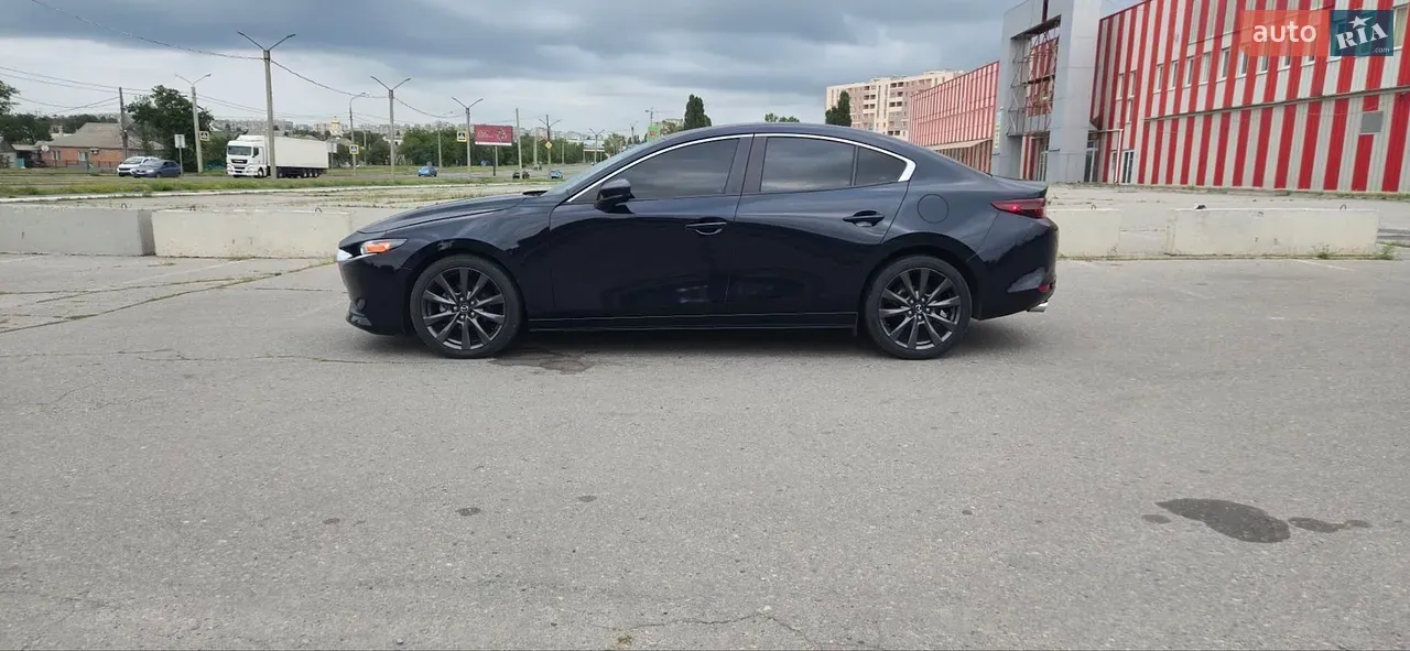 Mazda 3 2021 photo 3