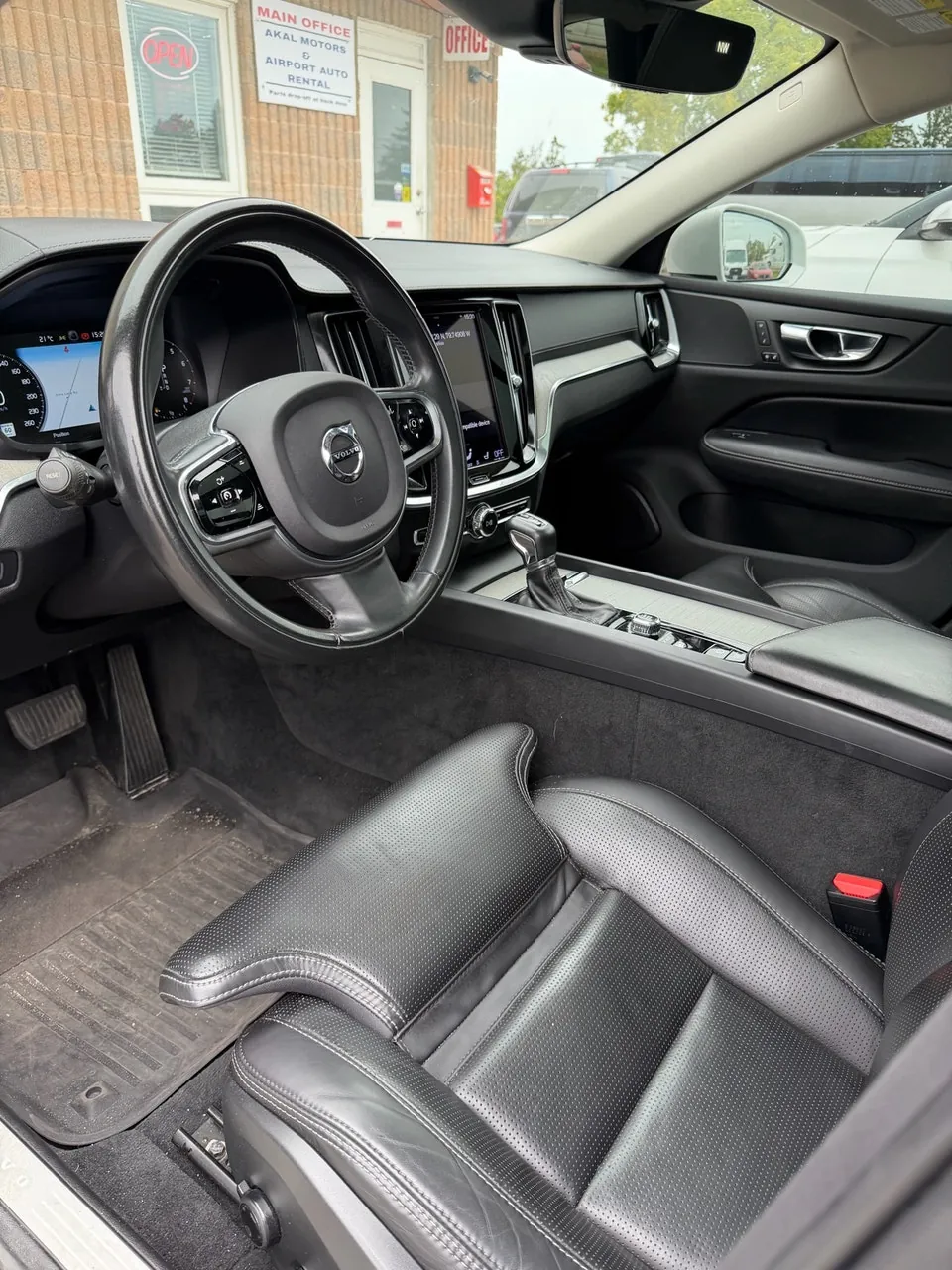 Volvo V60 2021 photo 5