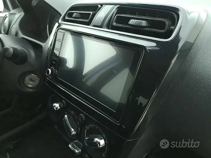 Mitsubishi Space Star 2023 photo 5