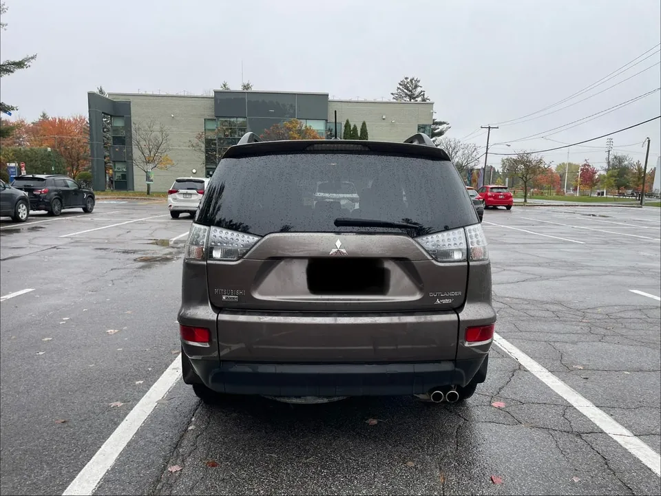 Mitsubishi Outlander 2011 photo 5
