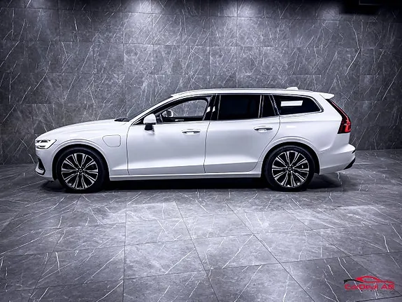 Volvo V60 2024 photo 4