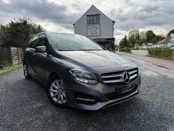 Mercedes-Benz B-Class 2016 photo 2