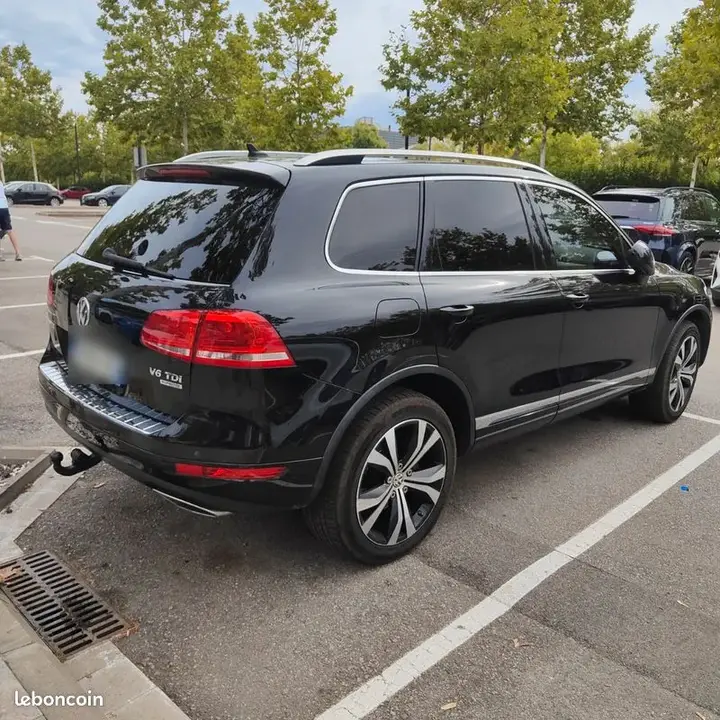 Volkswagen Touareg 2012 photo 3