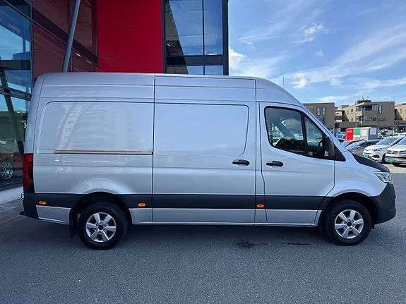 Mercedes-Benz Sprinter 317 2023 photo 5