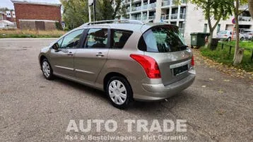 Peugeot 308 2010 photo 3