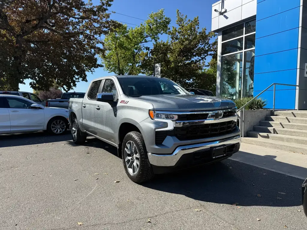 Chevrolet Silverado 1500 2026 photo 2