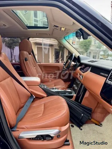 Land Rover Range Rover 2010 photo 4