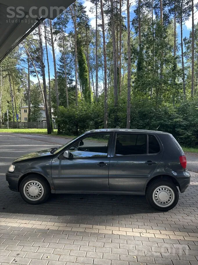 Volkswagen Polo 2000 photo 2